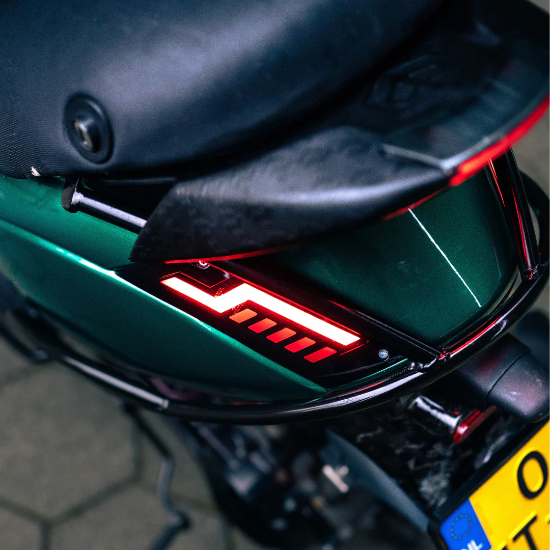 Alpha LED Knipperlicht Piaggio Zip Achter Flow/Matrix - Image 3